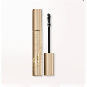 Stila HUGE Extreme Lash Mascara